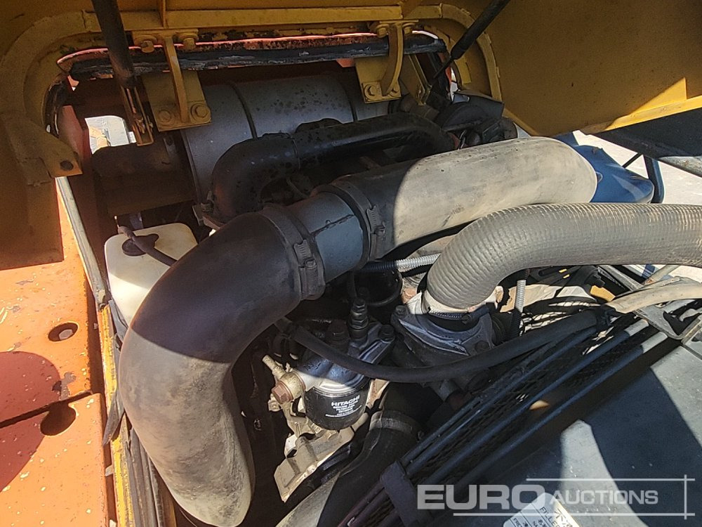 Dumper cingolato Hitachi EG40R: foto 28