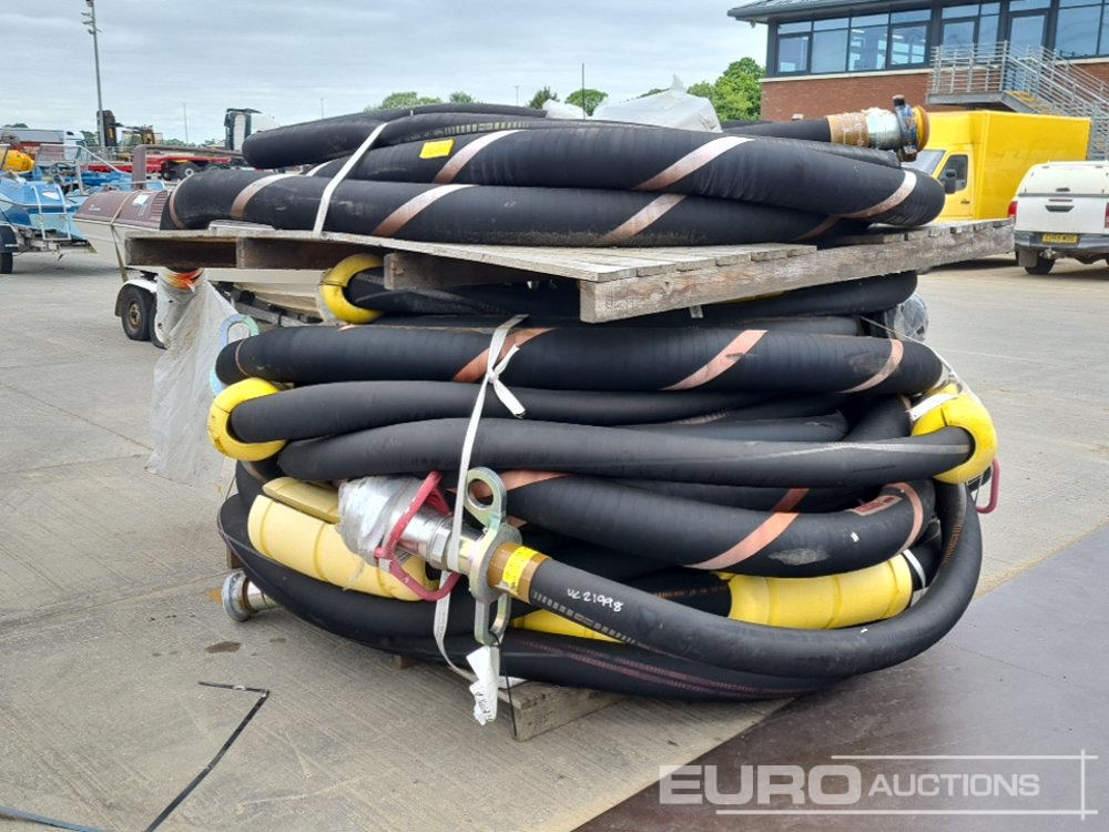IVG Selection of Various Size Floating Rubber Hoses & Fittings (3 Pallets of), Tension Netting & Ropes System (5 Pallets of) - Attrezzatura da costruzione: foto 4 IVG Selection of Various Size Floating Rubber Hoses & Fittings (3 Pallets of), Tension Netting & Ropes System (5 Pallets of) - Attrezzatura da costruzione: foto 4