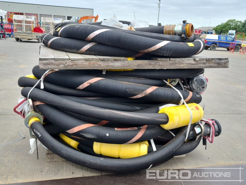 IVG Selection of Various Size Floating Rubber Hoses & Fittings (3 Pallets of), Tension Netting & Ropes System (5 Pallets of) - Attrezzatura da costruzione: foto 5 IVG Selection of Various Size Floating Rubber Hoses & Fittings (3 Pallets of), Tension Netting & Ropes System (5 Pallets of) - Attrezzatura da costruzione: foto 5