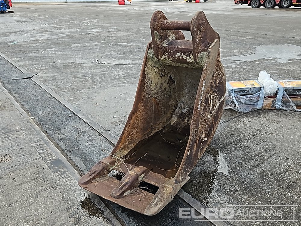 JCB 24" Digging Bucket 65mm Pin to suit 13 Ton Excavator - Benna: foto 1 JCB 24" Digging Bucket 65mm Pin to suit 13 Ton Excavator - Benna: foto 1