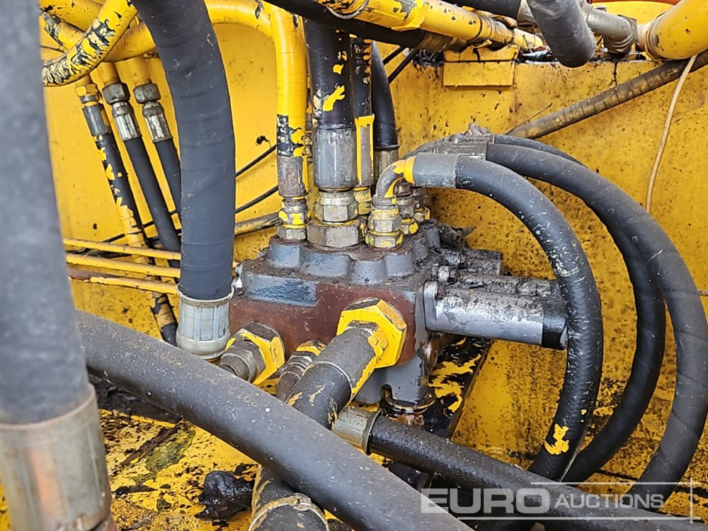 Escavatore cingolato JCB 806C: foto 27