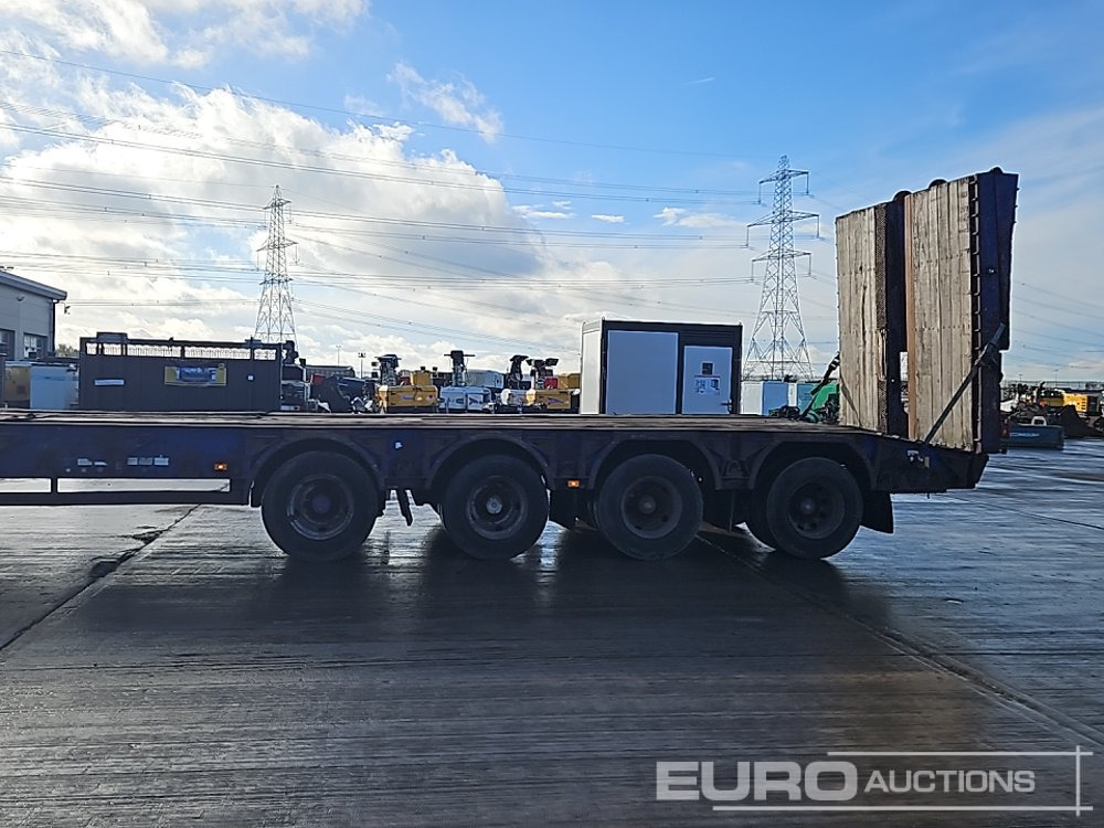 King 4 Axle Step Frame Low Loader Trailer, Neck Ramps, Out Riggers, Rear Steering, Hydraulic Fliptoe Ramps - Semirimorchio pianale ribassato: foto 3 King 4 Axle Step Frame Low Loader Trailer, Neck Ramps, Out Riggers, Rear Steering, Hydraulic Fliptoe Ramps - Semirimorchio pianale ribassato: foto 3