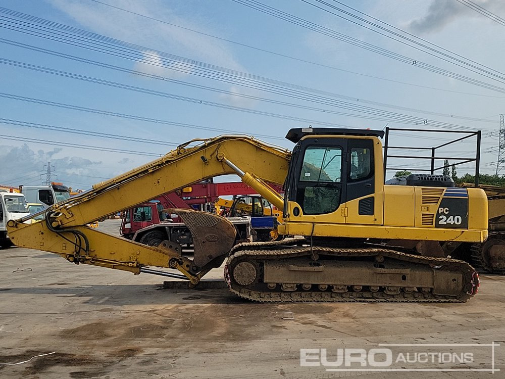 Komatsu PC240LCD-8 - Escavatore: foto 2 Komatsu PC240LCD-8 - Escavatore: foto 2