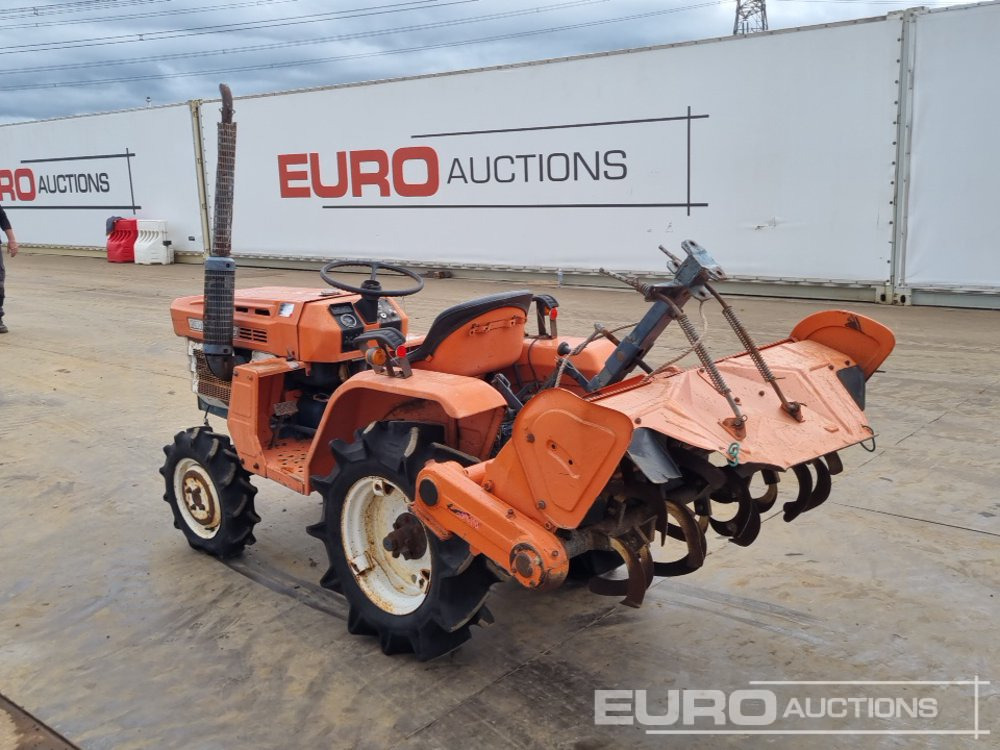 Kubota B1400 - Trattore piccolo: foto 3 Kubota B1400 - Trattore piccolo: foto 3
