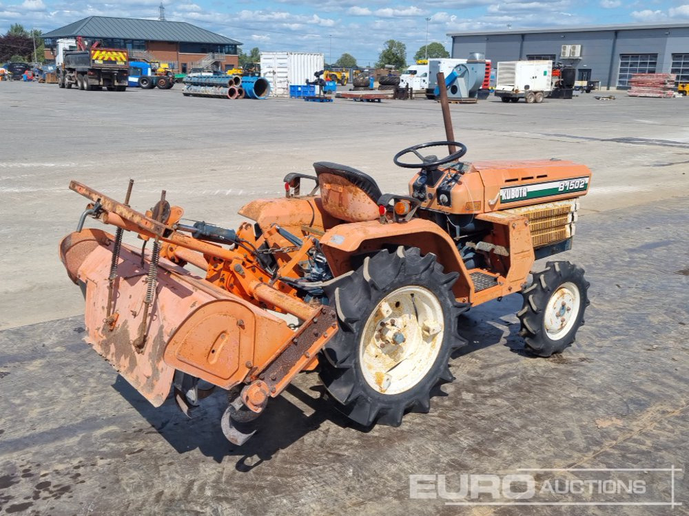 Kubota B1502 - Trattore piccolo: foto 5 Kubota B1502 - Trattore piccolo: foto 5