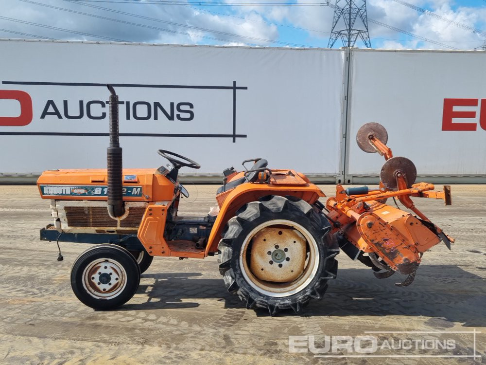 Kubota B1702 - Trattore piccolo: foto 2 Kubota B1702 - Trattore piccolo: foto 2