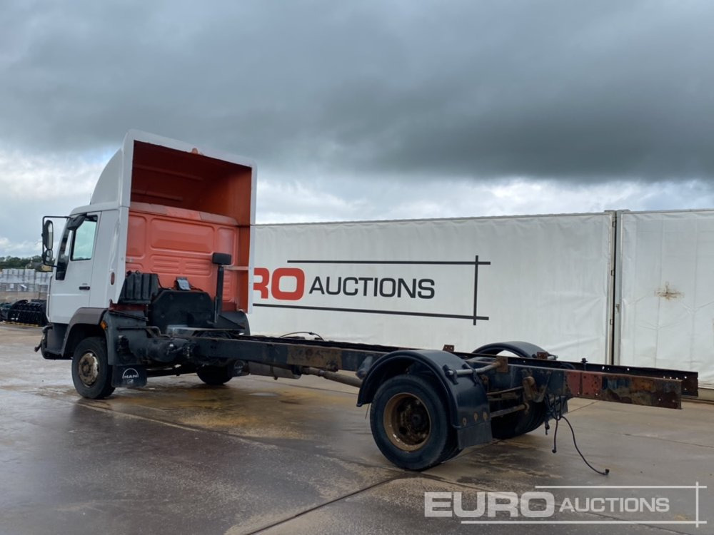 MAN 4x2 Chassis & Cab, Manual Gearbox - Autocarro telaio: foto 3 MAN 4x2 Chassis & Cab, Manual Gearbox - Autocarro telaio: foto 3