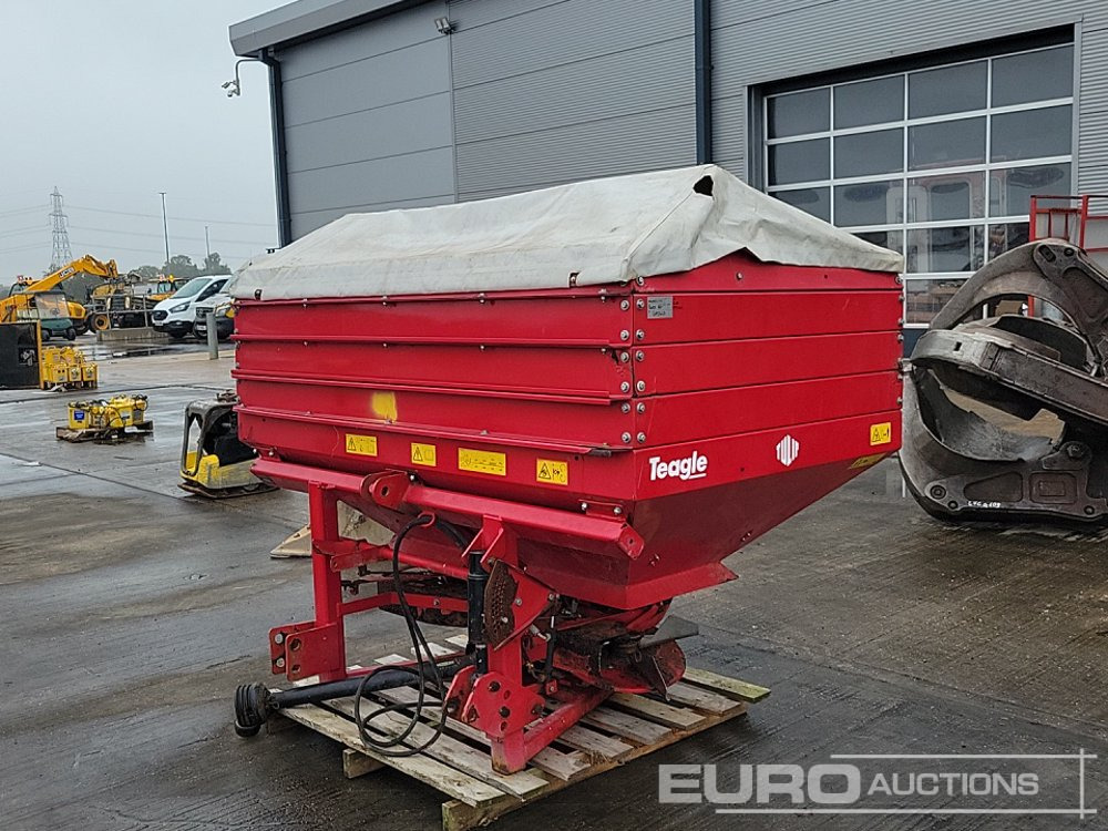 Teagle PTO Driven Fertilser Spreader to suit 3 Point Linkage - Macchina agricola: foto 1 Teagle PTO Driven Fertilser Spreader to suit 3 Point Linkage - Macchina agricola: foto 1