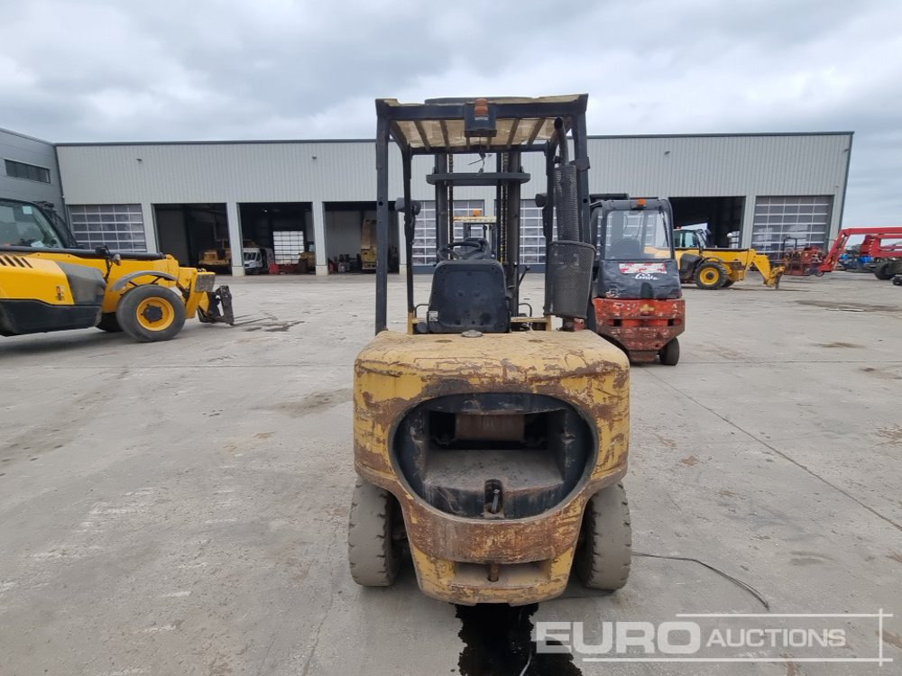 CAT DP30K - Macchina da cantiere: foto 4 CAT DP30K - Macchina da cantiere: foto 4