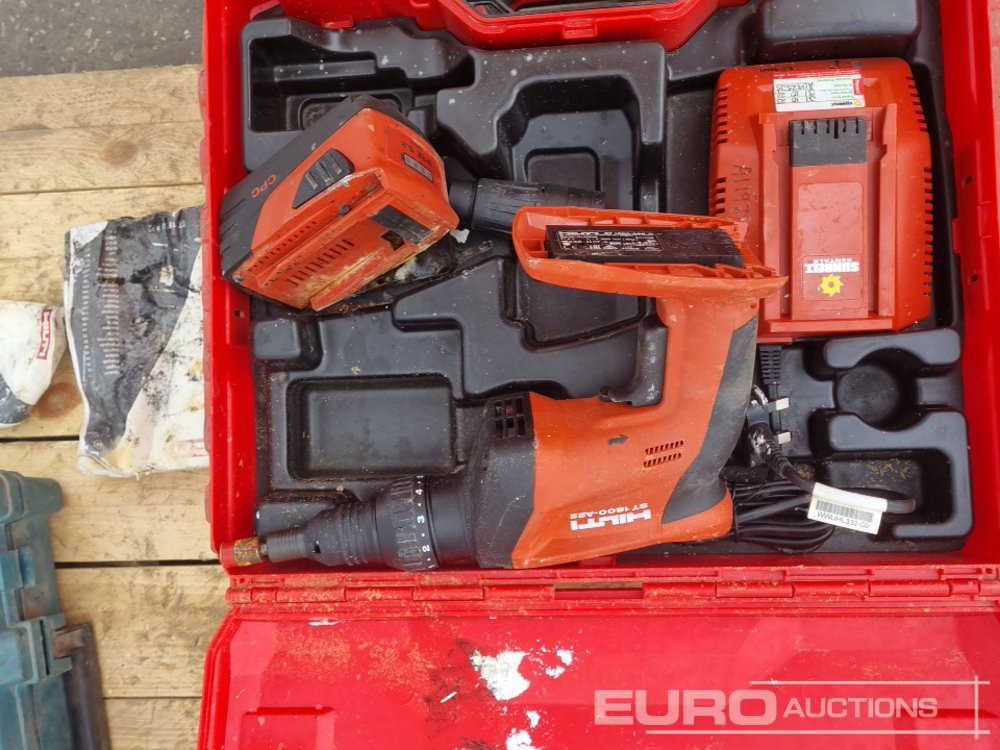 Attrezzatura da costruzione Makita 110Volt Drill, 110Volt Die Grinder, 110Volt 9" Grinder, 110Volt Rip Saw, 110Volt Jig Saw, Petrol Chainsaw Body, Hilti Battery Metal Construction Driver, Hilti 110 Volt Hammer Drill, Hilti Batte: foto 31