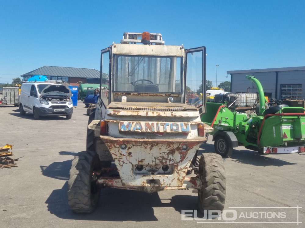 Manitou Diesel Rough Terrain Forklift, 2 Stage Mast, Forks - Carrello elevatore fuoristrada: foto 4 Manitou Diesel Rough Terrain Forklift, 2 Stage Mast, Forks - Carrello elevatore fuoristrada: foto 4