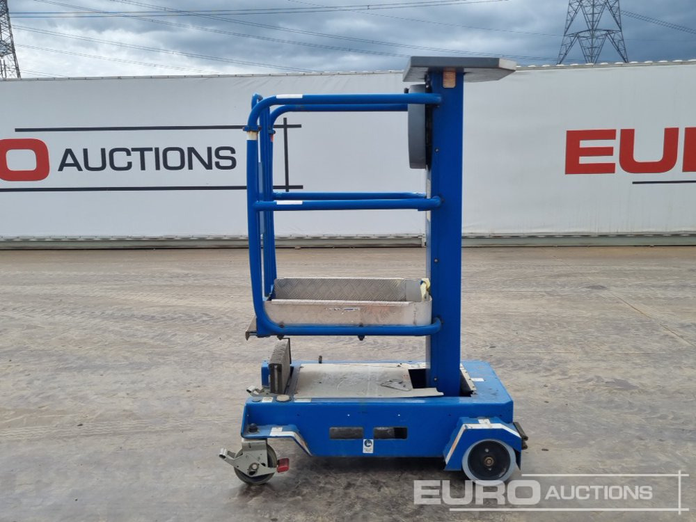 Manual Access Platform - Piattaforma aerea: foto 2 Manual Access Platform - Piattaforma aerea: foto 2