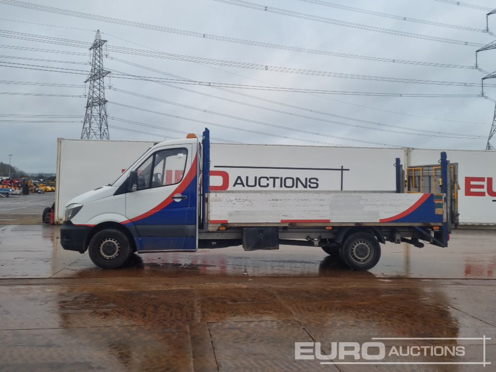 Mercedes Spinter 314 CDI - Furgone con cassone fisso: foto 2 Mercedes Spinter 314 CDI - Furgone con cassone fisso: foto 2