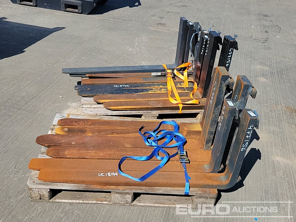 Selection of Various Size Forks to suit Forklift (2 Pallets of) - Mezzo di movimentazione: foto 2 Selection of Various Size Forks to suit Forklift (2 Pallets of) - Mezzo di movimentazione: foto 2