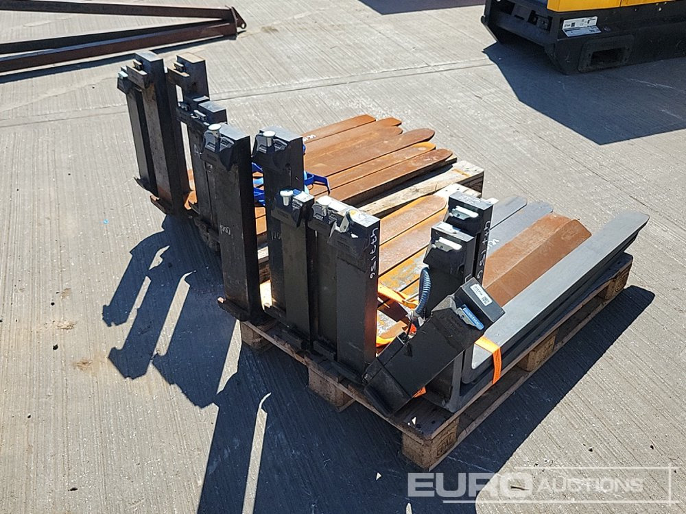 Selection of Various Size Forks to suit Forklift (2 Pallets of) - Mezzo di movimentazione: foto 5 Selection of Various Size Forks to suit Forklift (2 Pallets of) - Mezzo di movimentazione: foto 5