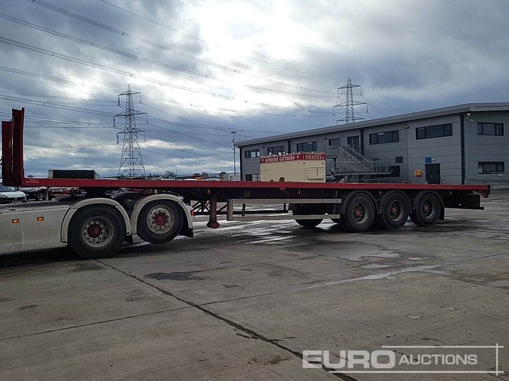 Montracon Tri Axle Flat Bed Trailer - Semirimorchio cassonato/ Pianale: foto 1 Montracon Tri Axle Flat Bed Trailer - Semirimorchio cassonato/ Pianale: foto 1