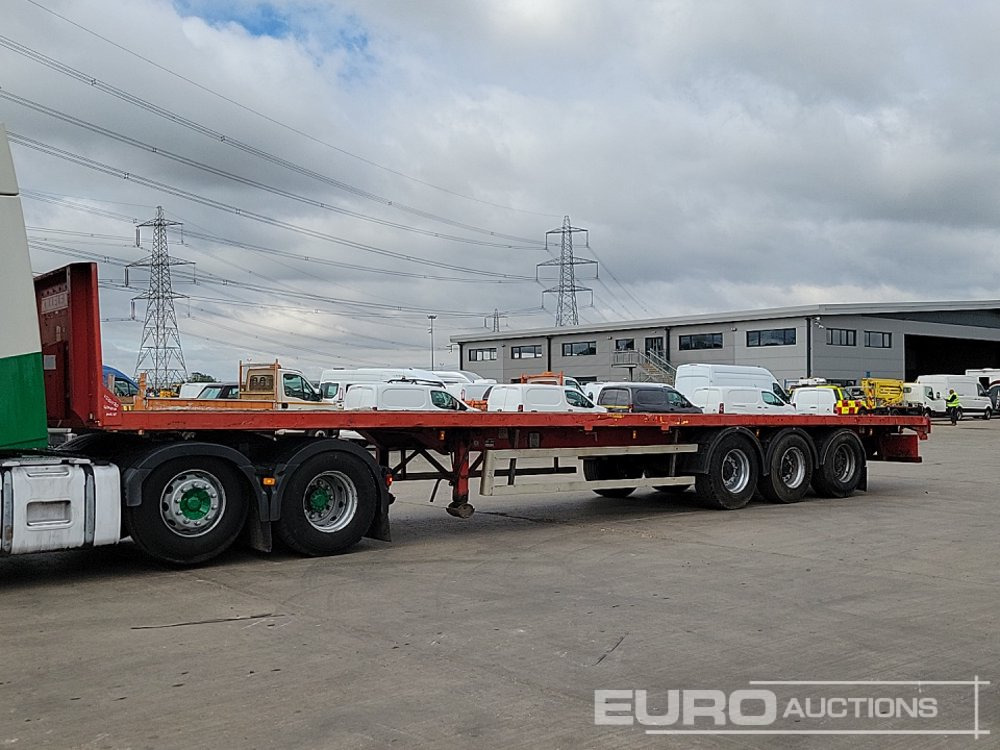 Montracon Tri Axle Flatbed Trailer - Semirimorchio cassonato/ Pianale: foto 1 Montracon Tri Axle Flatbed Trailer - Semirimorchio cassonato/ Pianale: foto 1
