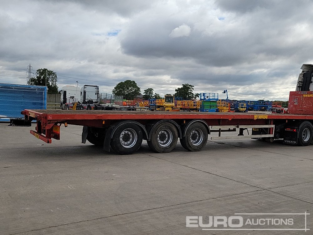 Montracon Tri Axle Flatbed Trailer - Semirimorchio cassonato/ Pianale: foto 5 Montracon Tri Axle Flatbed Trailer - Semirimorchio cassonato/ Pianale: foto 5