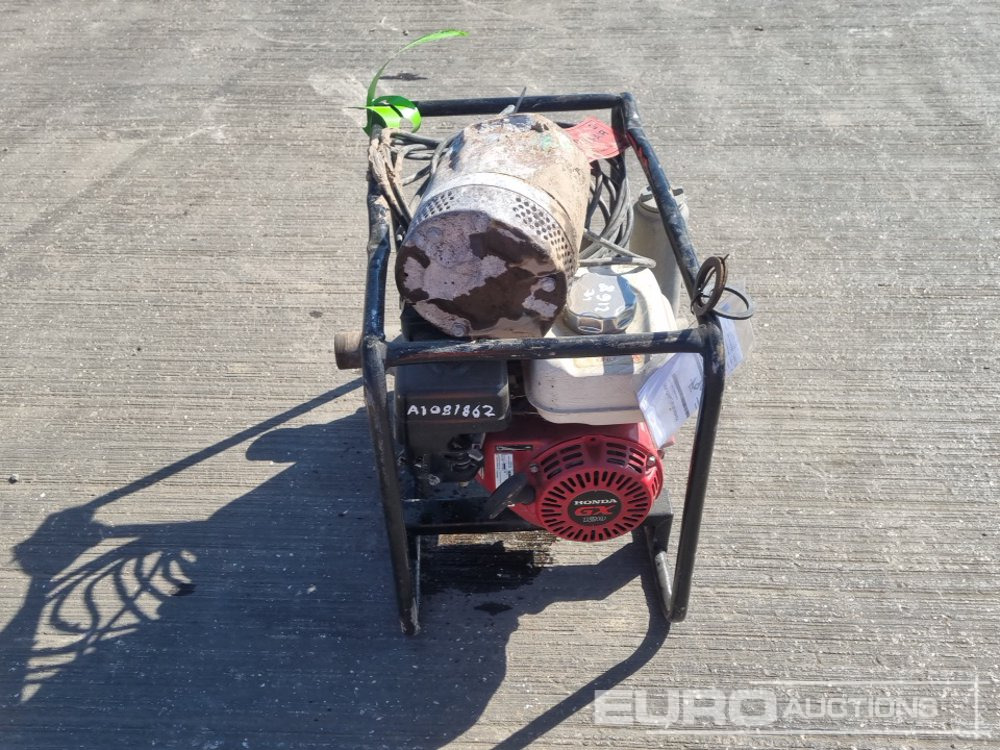 Petrol 2" Water Pump, 240Volt Submersible Water Pump - Pompa acqua: foto 4 Petrol 2" Water Pump, 240Volt Submersible Water Pump - Pompa acqua: foto 4