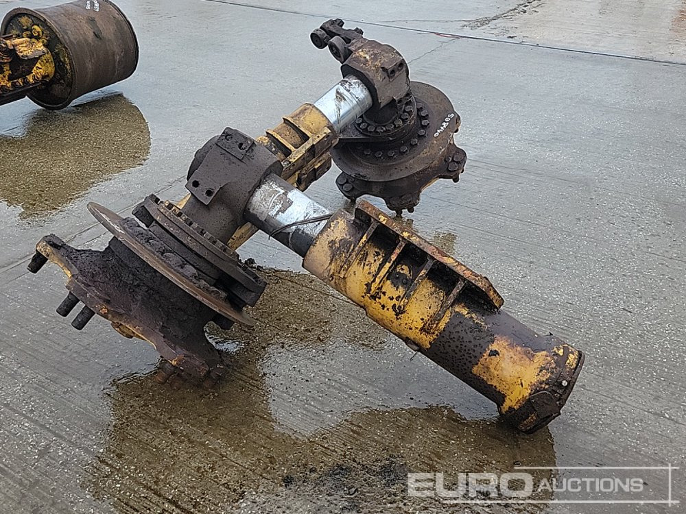 CAT Front Hubs & Struts to suit 771D (2 of) - Ricambi: foto 3 CAT Front Hubs & Struts to suit 771D (2 of) - Ricambi: foto 3