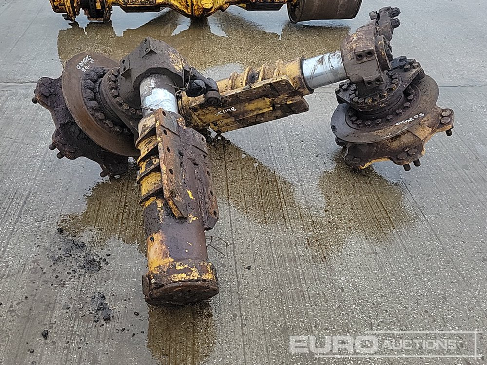 CAT Front Hubs & Struts to suit 771D (2 of) - Ricambi: foto 4 CAT Front Hubs & Struts to suit 771D (2 of) - Ricambi: foto 4