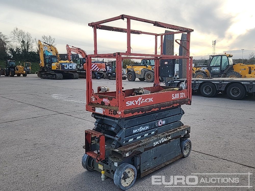 SkyJack SJ111-3219 - Piattaforma aerea: foto 1 SkyJack SJ111-3219 - Piattaforma aerea: foto 1