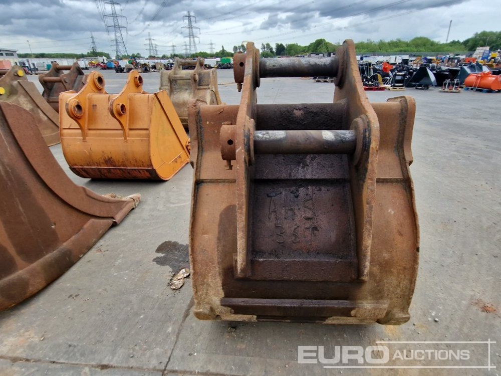 Strickland 48" Digging Bucket 100mm Pin to suit 40 Ton Excavator - Benna: foto 4 Strickland 48" Digging Bucket 100mm Pin to suit 40 Ton Excavator - Benna: foto 4