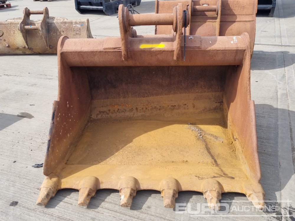 Strickland 58" Digging Bucket 80mm Pin to suit 20 Ton Excavator - Benna: foto 2 Strickland 58" Digging Bucket 80mm Pin to suit 20 Ton Excavator - Benna: foto 2