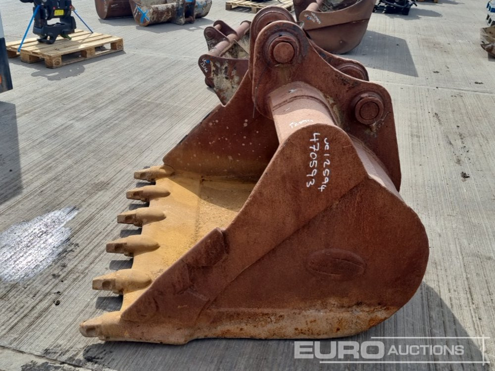 Strickland 58" Digging Bucket 80mm Pin to suit 20 Ton Excavator - Benna: foto 4 Strickland 58" Digging Bucket 80mm Pin to suit 20 Ton Excavator - Benna: foto 4