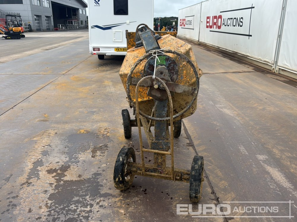 Terex Diesel Mixer, Yanmar Electric Start Engine - Betoniera: foto 4 Terex Diesel Mixer, Yanmar Electric Start Engine - Betoniera: foto 4