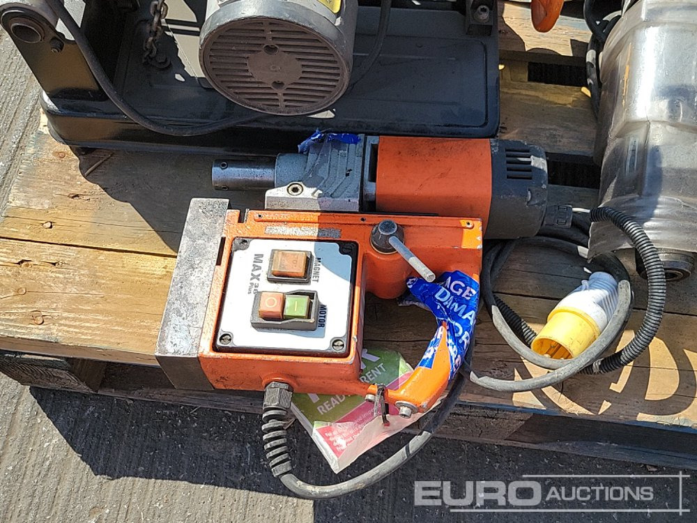 Attrezzatura da costruzione Unibor 110 Vot Mag Drill, Alfra Rotabest 110 Volt Mag Drill, 110 Volt Paddle Mixer (3 of), 100Volt Evolution Cut off Saw, 110 Volt REMS Sander: foto 21