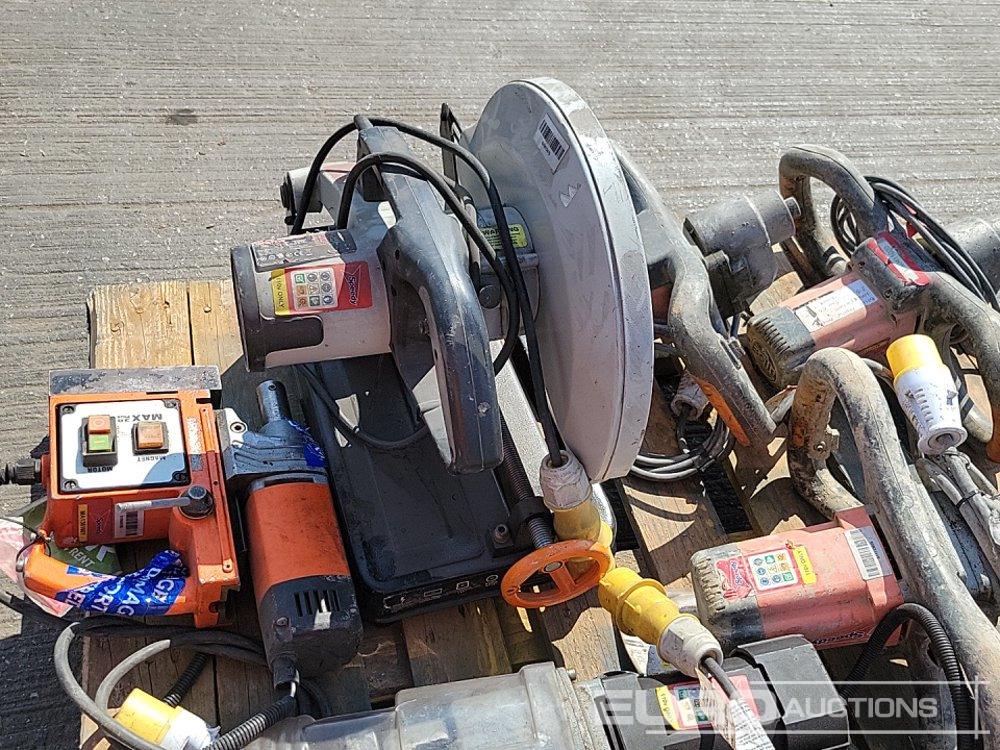 Attrezzatura da costruzione Unibor 110 Vot Mag Drill, Alfra Rotabest 110 Volt Mag Drill, 110 Volt Paddle Mixer (3 of), 100Volt Evolution Cut off Saw, 110 Volt REMS Sander: foto 19
