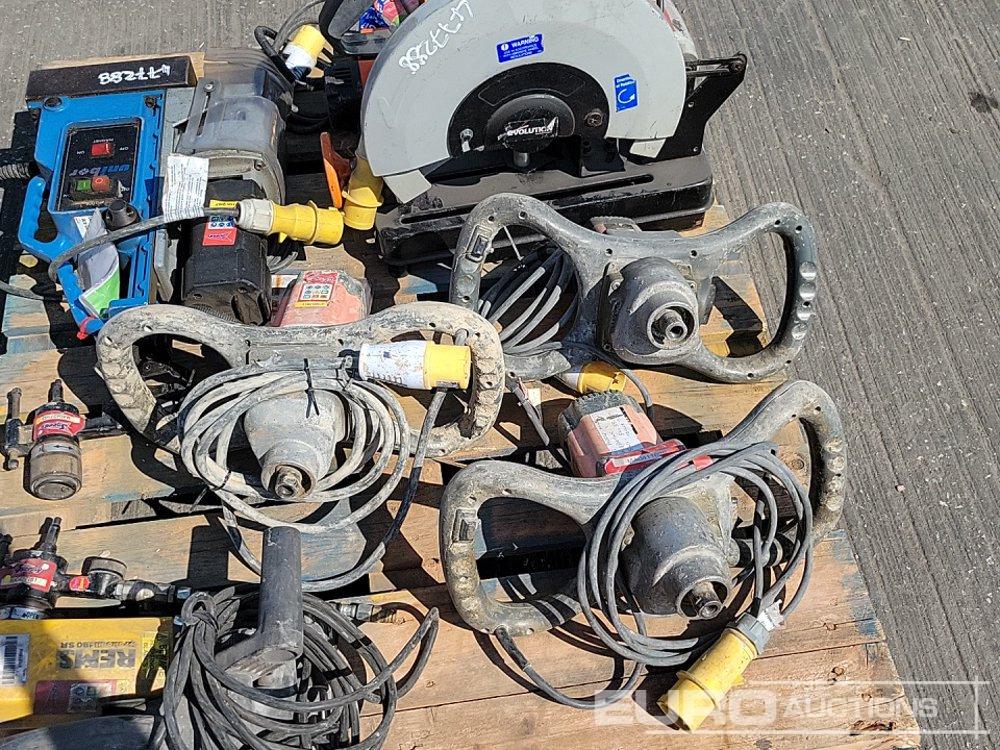 Attrezzatura da costruzione Unibor 110 Vot Mag Drill, Alfra Rotabest 110 Volt Mag Drill, 110 Volt Paddle Mixer (3 of), 100Volt Evolution Cut off Saw, 110 Volt REMS Sander: foto 9