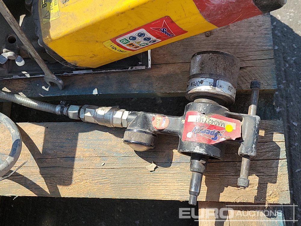 Attrezzatura da costruzione Unibor 110 Vot Mag Drill, Alfra Rotabest 110 Volt Mag Drill, 110 Volt Paddle Mixer (3 of), 100Volt Evolution Cut off Saw, 110 Volt REMS Sander: foto 34