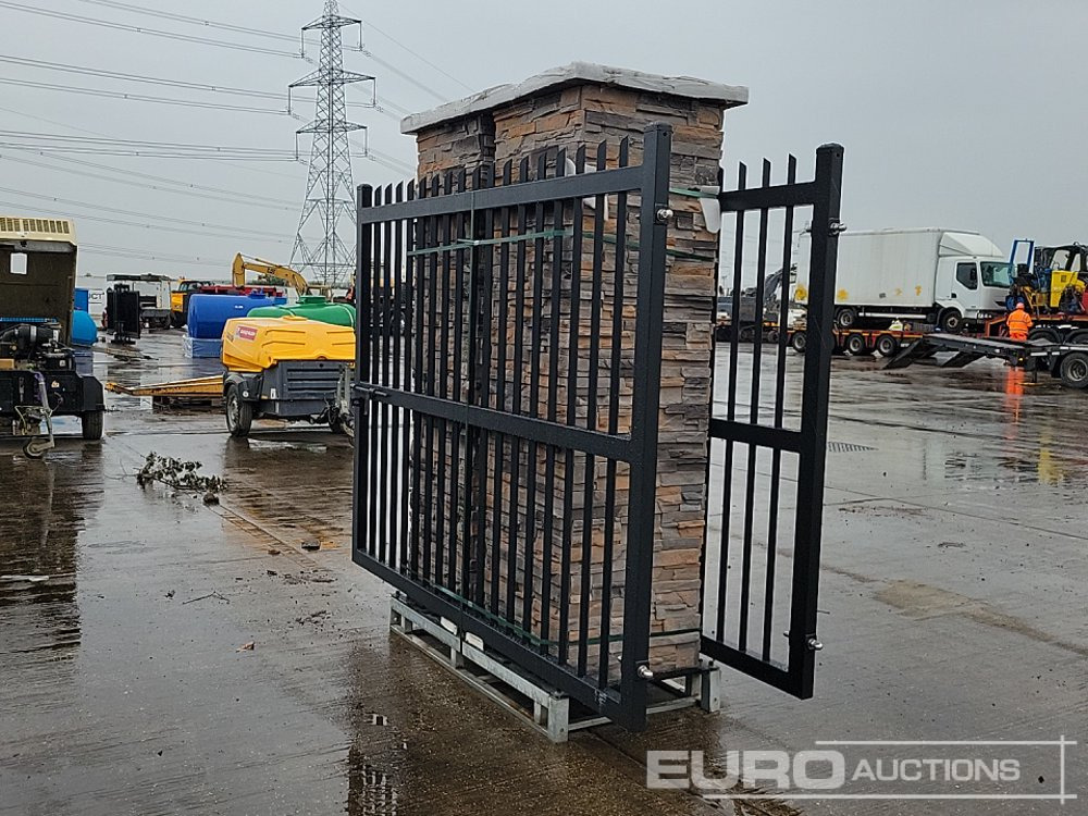 Unused 18’ Stone Pillar Entrance Gates - Attrezzatura da costruzione: foto 5 Unused 18’ Stone Pillar Entrance Gates - Attrezzatura da costruzione: foto 5