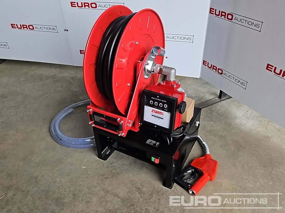 Unused Boss 220v Pump, Retractable Hose Reel, 10m Hose, Flow Meter - Attrezzatura da costruzione: foto 1 Unused Boss 220v Pump, Retractable Hose Reel, 10m Hose, Flow Meter - Attrezzatura da costruzione: foto 1