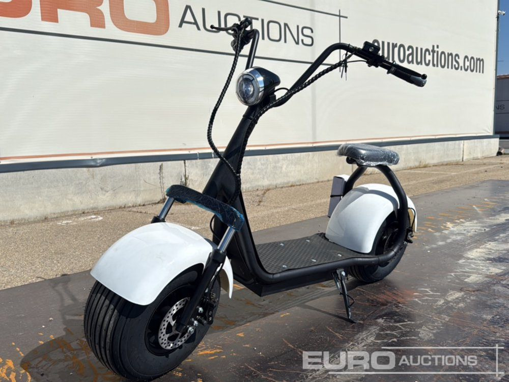 Unused City coco Electric Scooter - Attrezzature per officina: foto 1 Unused City coco Electric Scooter - Attrezzature per officina: foto 1