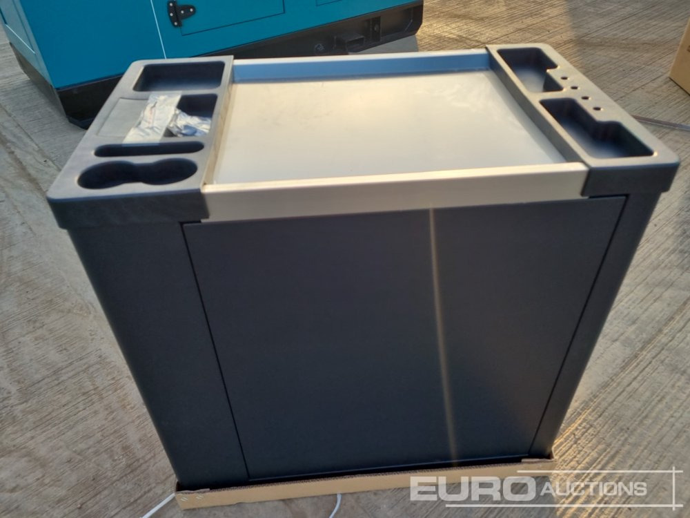 Unused German Tools Tool Cart - Attrezzatura da costruzione: foto 4 Unused German Tools Tool Cart - Attrezzatura da costruzione: foto 4