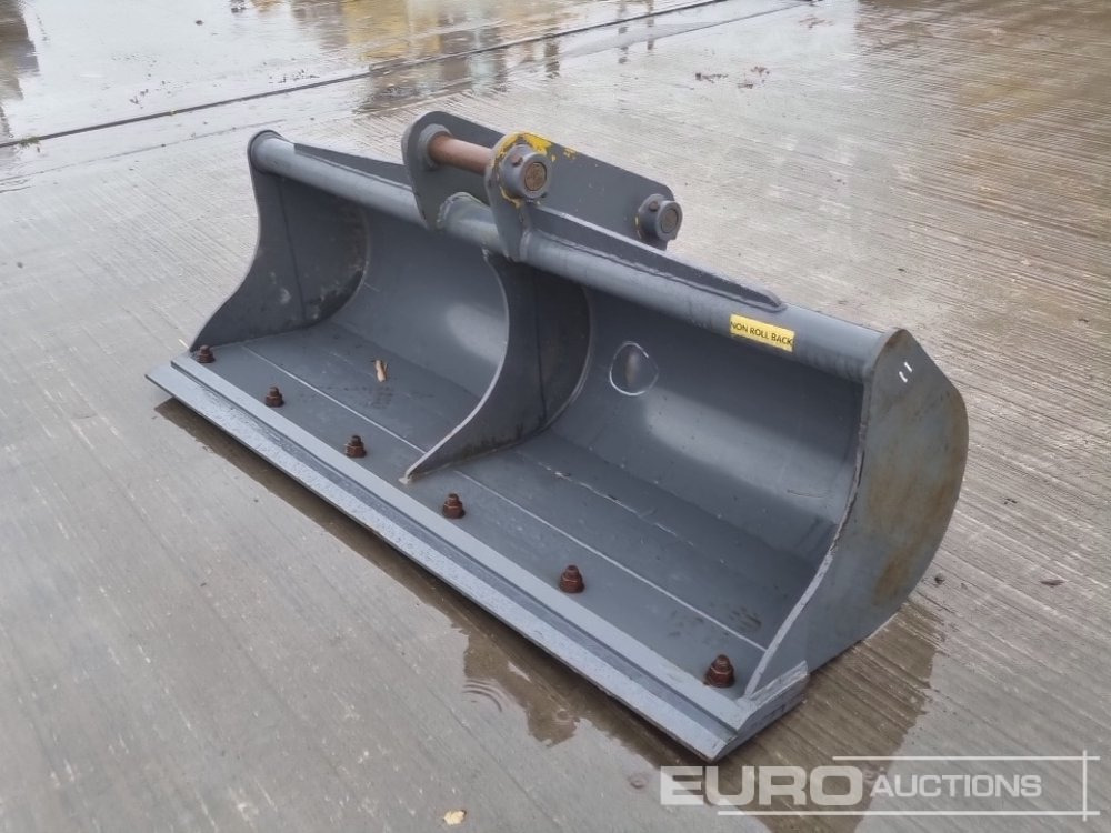 Unused Strickland 60" Ditching Bucket 45mm Pin to suit 4-6 Ton Excavator - Benna: foto 1 Unused Strickland 60" Ditching Bucket 45mm Pin to suit 4-6 Ton Excavator - Benna: foto 1