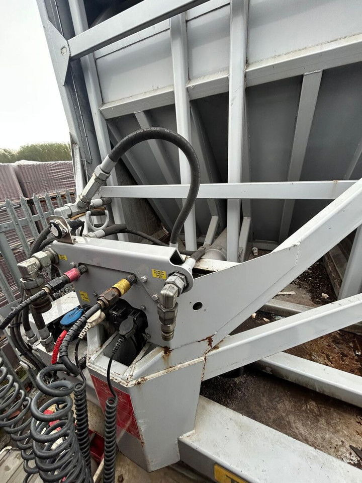 Legras - Semirimorchio piano mobile: foto 3 Legras - Semirimorchio piano mobile: foto 3