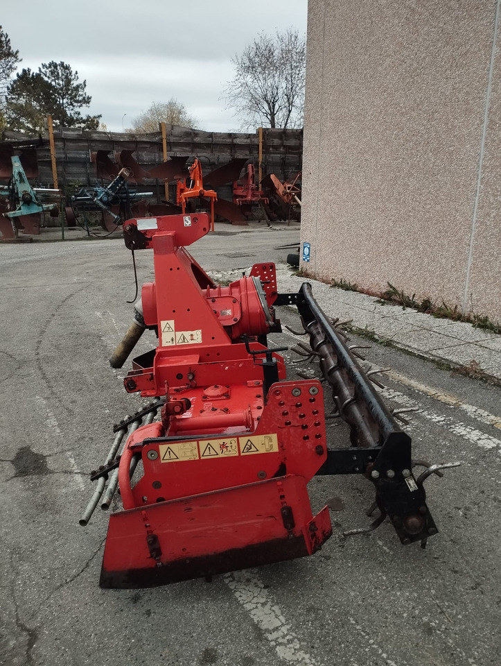 Erpice rotante usato Feraboli M250 - Erpice rotante: foto 3 Erpice rotante usato Feraboli M250 - Erpice rotante: foto 3