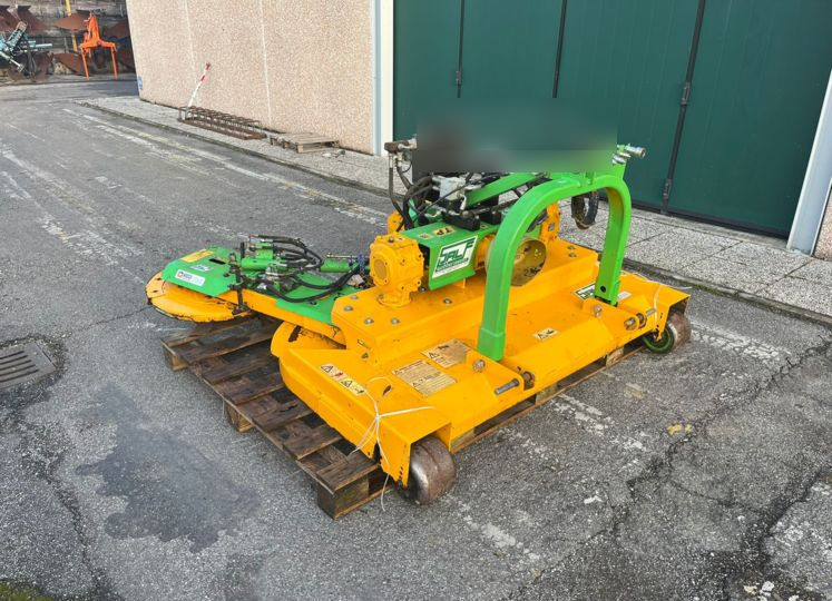 Salf macchine agricole TP-180 - Tagliaerba: foto 1 Salf macchine agricole TP-180 - Tagliaerba: foto 1
