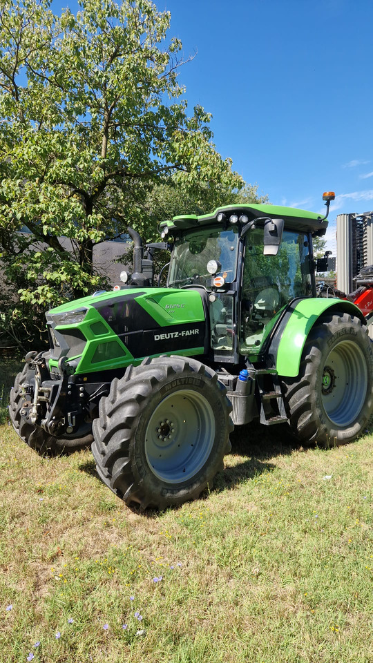 Trattore usato Deutz-Fahr 6125 C TTV - Trattore: foto 1 Trattore usato Deutz-Fahr 6125 C TTV - Trattore: foto 1