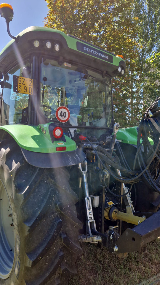 Trattore usato Deutz-Fahr 6125 C TTV - Trattore: foto 4 Trattore usato Deutz-Fahr 6125 C TTV - Trattore: foto 4