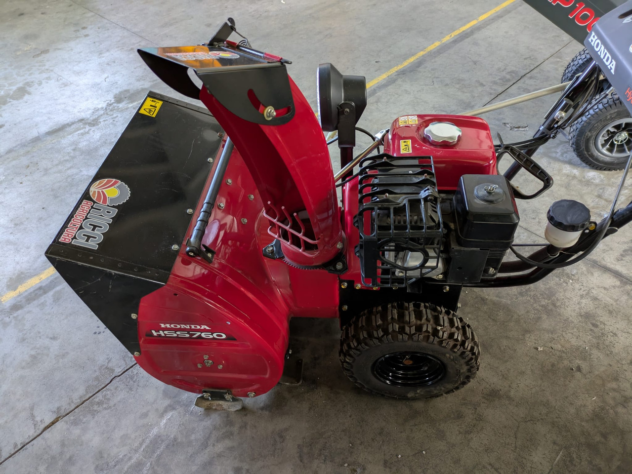 Turbina spazzaneve usata Honda HSS 760 - Attrezzatura da giardino: foto 1 Turbina spazzaneve usata Honda HSS 760 - Attrezzatura da giardino: foto 1