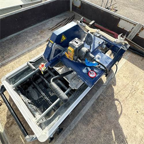 ABC Carat T-3510 - Asfaltatrice: foto 5 ABC Carat T-3510 - Asfaltatrice: foto 5