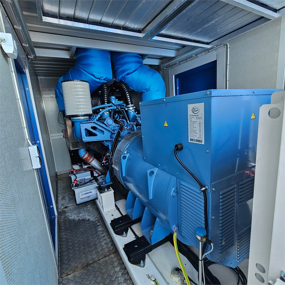 ABC DN#AJ860P-5M1 688KW - Gruppo elettrogeno: foto 2 ABC DN#AJ860P-5M1 688KW - Gruppo elettrogeno: foto 2