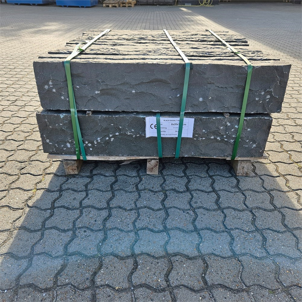 ABC Sort basalt kantsten - Attrezzo/ Attrezzature: foto 5 ABC Sort basalt kantsten - Attrezzo/ Attrezzature: foto 5