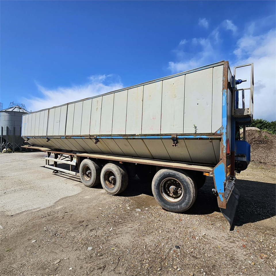 ABC Trailer - Rimorchio per auto: foto 2 ABC Trailer - Rimorchio per auto: foto 2