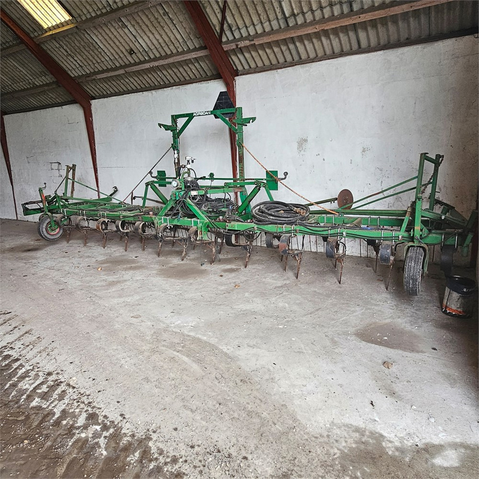 Agrodan Nedfælder - Attrezzatura per spandimento: foto 1 Agrodan Nedfælder - Attrezzatura per spandimento: foto 1